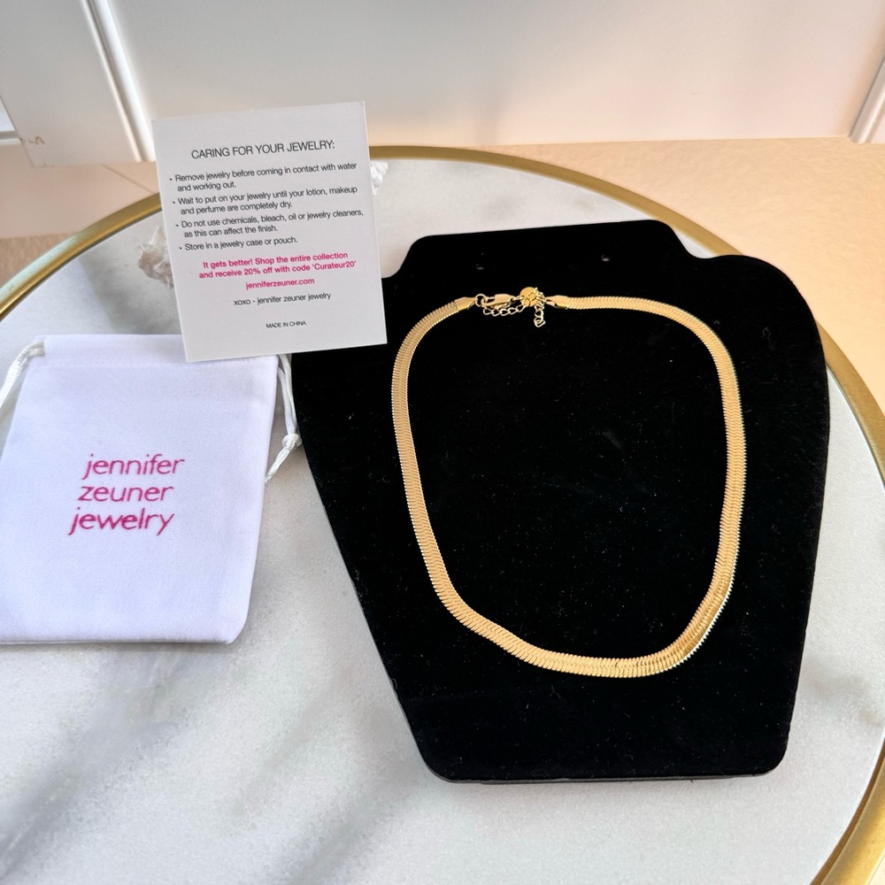 Jennifer Zeuner Flat Gold Snake Chain Necklace - New w/ Pouch & Care Card - Picture 8 of 9